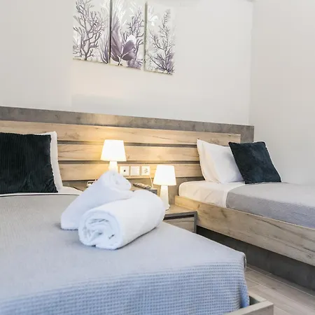 Stavros Housing Unit, Close To The Sea דירה גובס